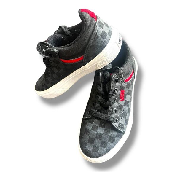 Vans Youth Sheldan Checkerboard Black and Red Sneakers  Skateboarding  Size  13 - Picture 6 of 10